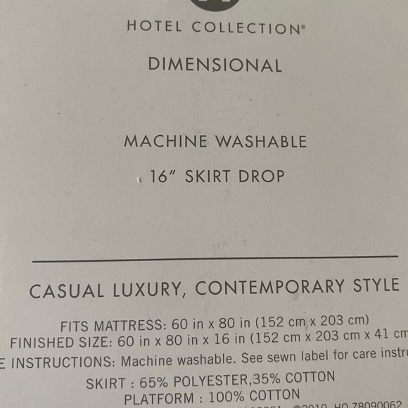 Hotel Collection bed skirt - queen size - Picture 3 of 6